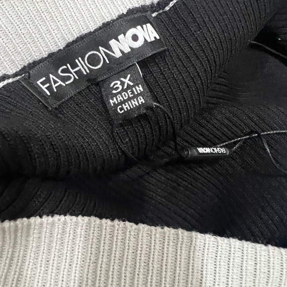 Fashion Nova Charlotte Sweater Black and White Buttoned Dress - Picture 8 of 10